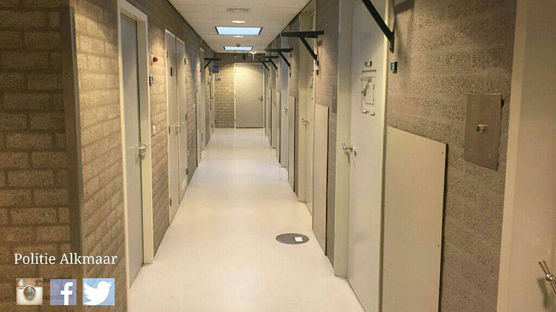 Alkmaarder en Bergenaren aangehouden vanwege wapens en drugs