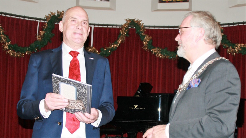 Alkmaarse zorginstellingen ontvangen forse schenking