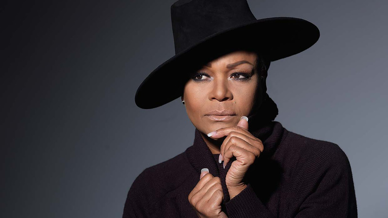 Ruth Jacott brengt spetterende show naar Alkmaar