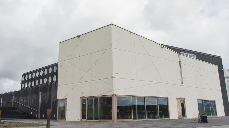 Happy 90's - 'Back to the Future' in The Temple