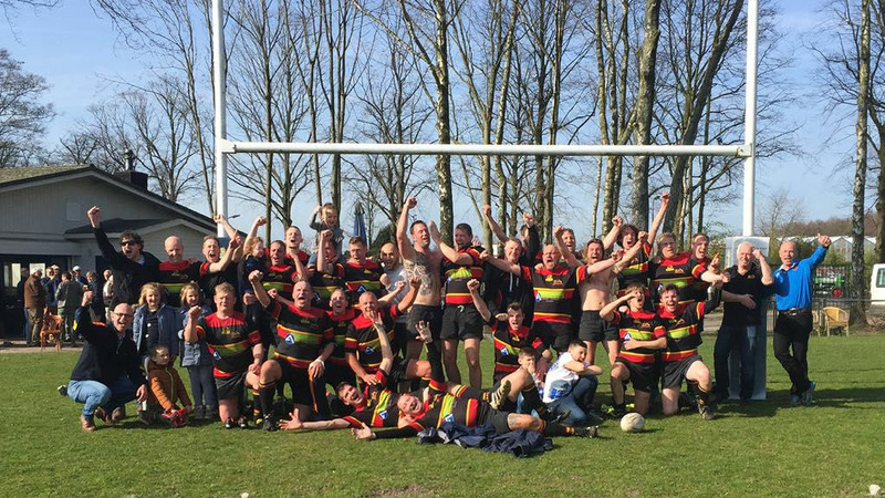 Heren 2 Alkmaarse Rugby Club kampioen 4e Klasse Noord-West