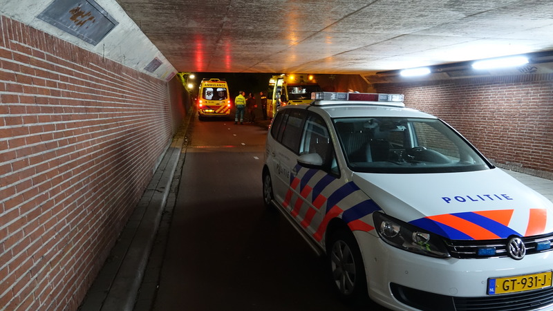 Fietser gewond na frontale aanrijding in fietstunnel