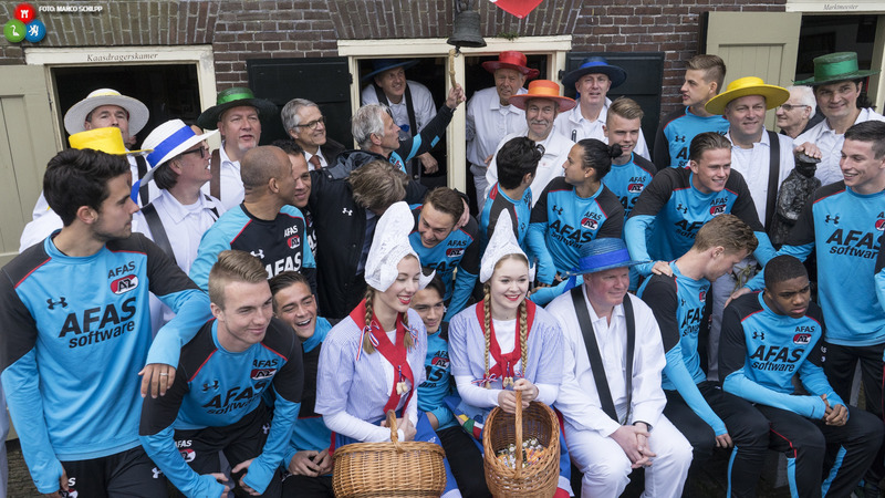 Kampioensteam Jong AZ opent de kaasmarkt