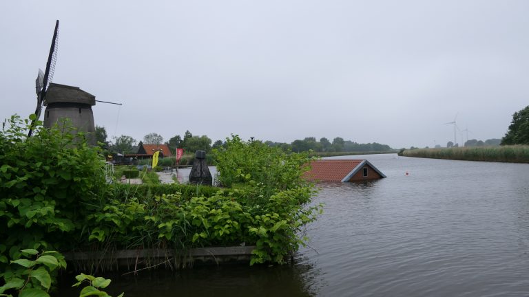 Decor locatietheater Karavaan zorgt onbedoeld voor spektakel