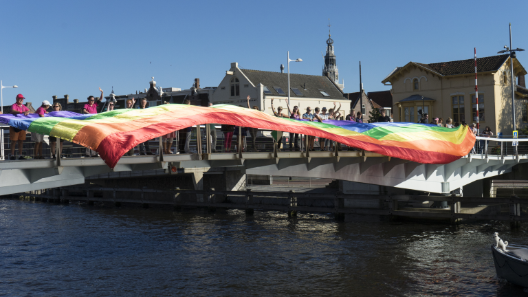 Abajo wil niet meer; Stadskantine vangt COC tijdelijk op