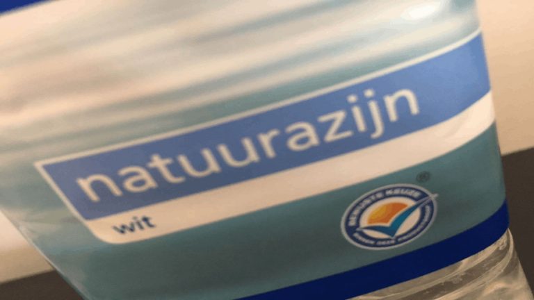 Mega transporten over de weg in Heerhugowaard