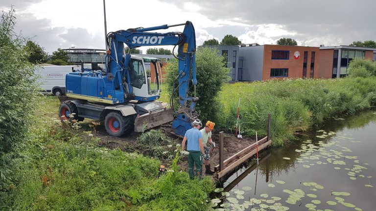 Aanleg tijdelijke botenhelling van start
