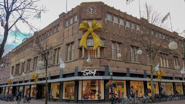 Voorlopig nog even gissen naar nieuwe bestemming V&D-pand