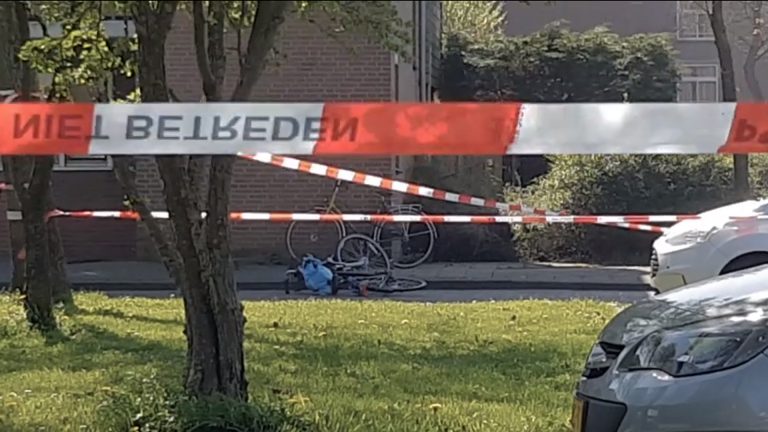 Geschokte getuige: schutter was ‘braniemakertje’ in rood-wit trainingspak