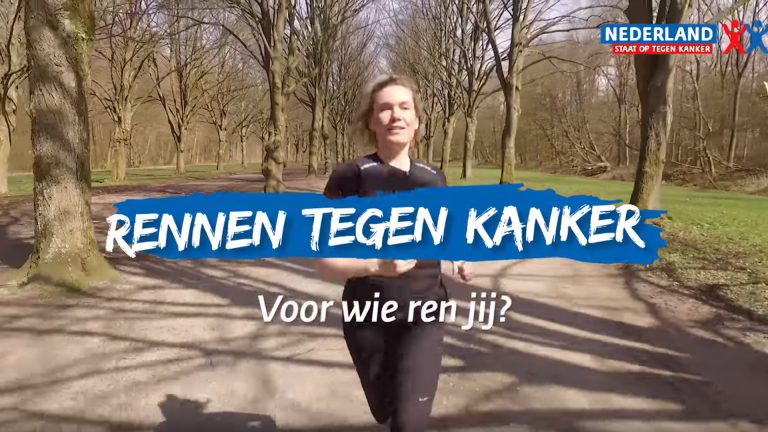 BN’ers worden levende standbeelden tijdens KWF-dag op Waagplein