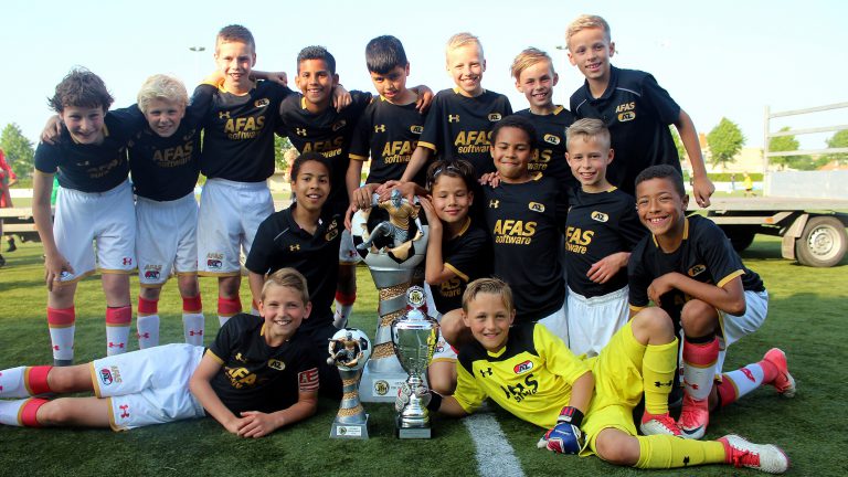 AZ onoverwinnelijk tijdens 9e Reiger Boys International Youth Tournament