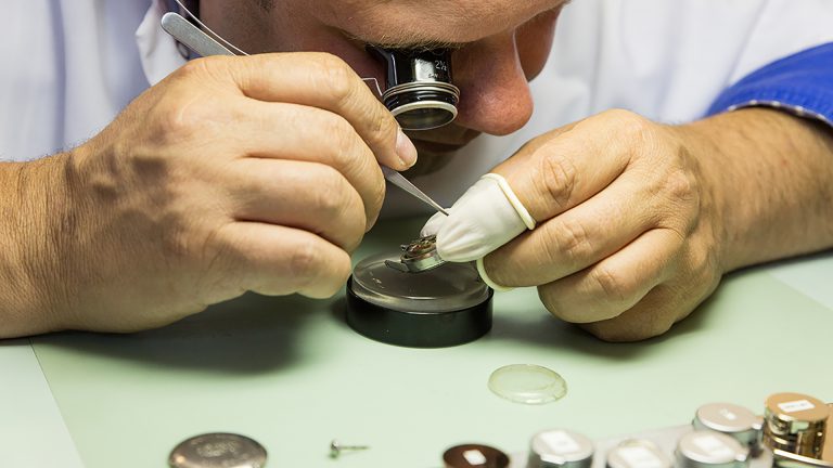 Livestream moet ambacht horlogemaker weer populair maken ?