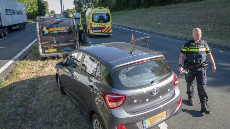 Kop-staartbotsing op Alkmaarse Nollenweg