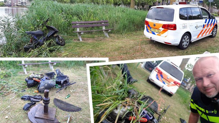 Politie Alkmaar vist scooter uit Oudieplas