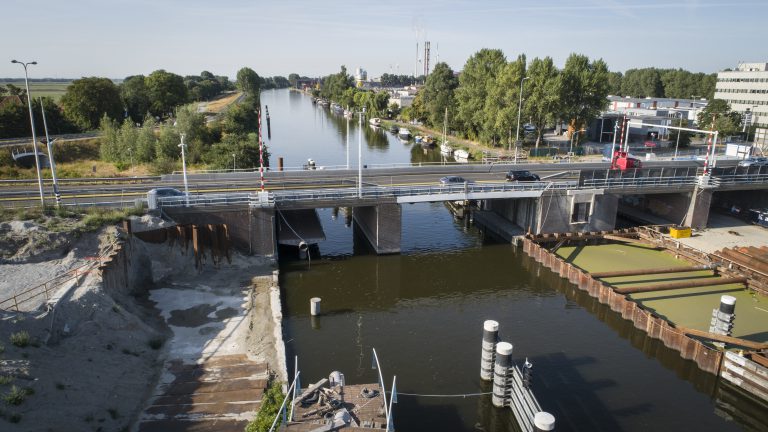 Provincie: vertraging werk aan Leeghwaterbrug niet te verminderen