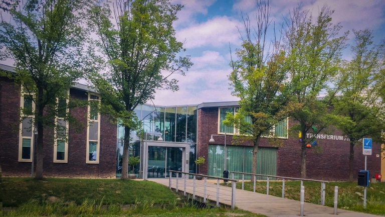 Advocaten van jongeren in Transferium: “Het zijn geen proefkonijnen”