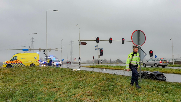 Motorrijder ernstig gewond na ongeval op N244