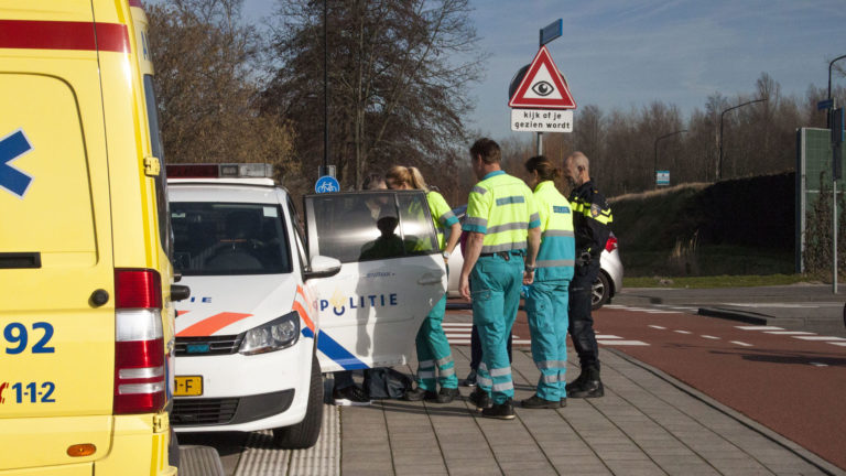 Vrouw met elektrische fiets geschept bij oversteken Zuidtangent
