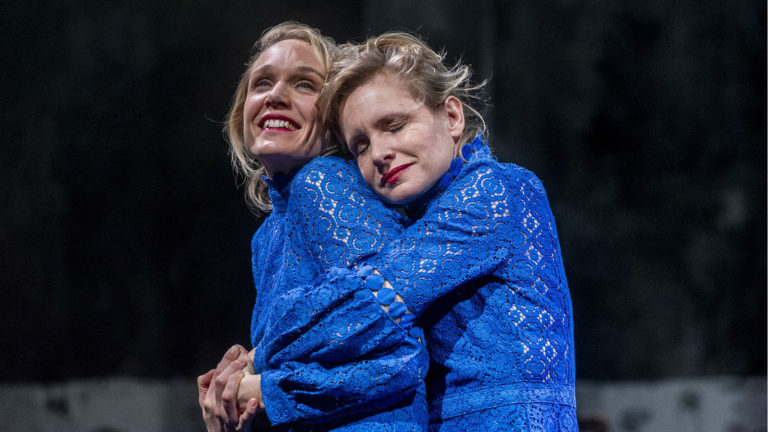 Bijzondere theaterversie van boek ‘Kom hier dat ik u kus’ in TAQA Theater de Vest ?