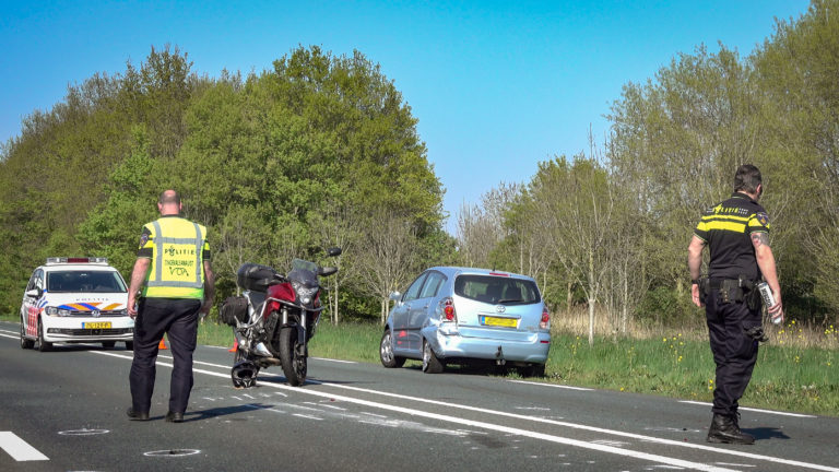 Duitse motorrijder zwaar gewond na ongeval op Steve Bikoweg bij Alkmaar