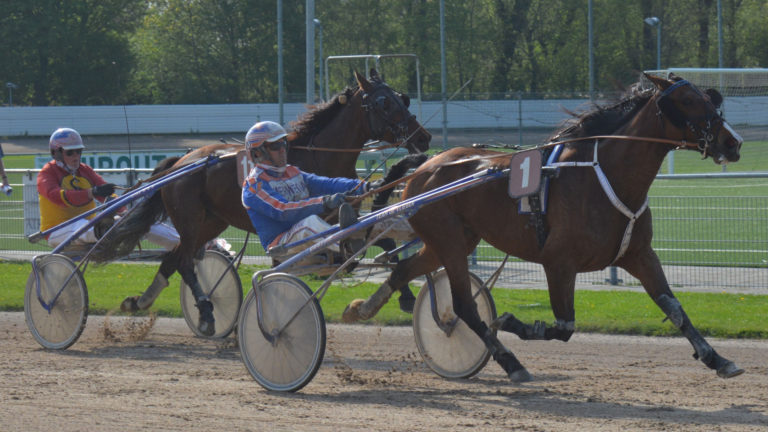 Merrie Femke Schermer wint Megasprint derde keer op rij