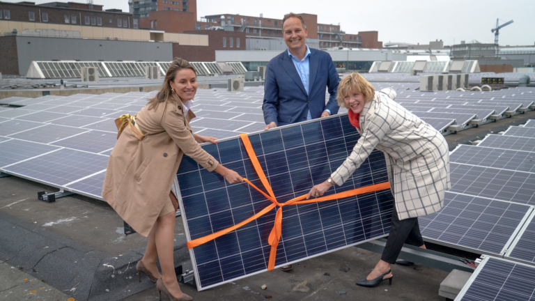 Zonnepanelen op Middenwaard vormen grootste ‘single system’ zonnedak Wereldhave