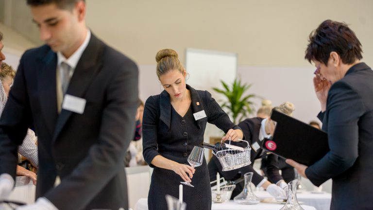 Guus, Fabiënne en Robin maken zich op voor de WorldSkills in Rusland