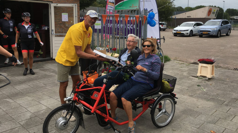 Waardse Tunnel Route met vier fiets- en twee wandelafstanden ?