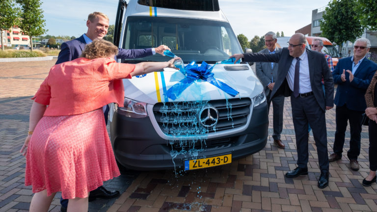 Buslijn 407 officieel geopend: “We zoeken steeds meer verbinding”