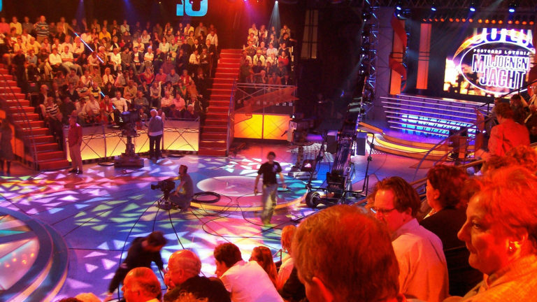 Vijftig inwoners Markenbinnen winnen deelname aan tv-show Miljoenenjacht