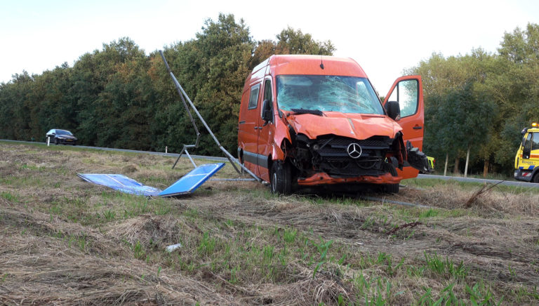 Spaanse toerist gewond bij eenzijdig ongeval met camper op N9