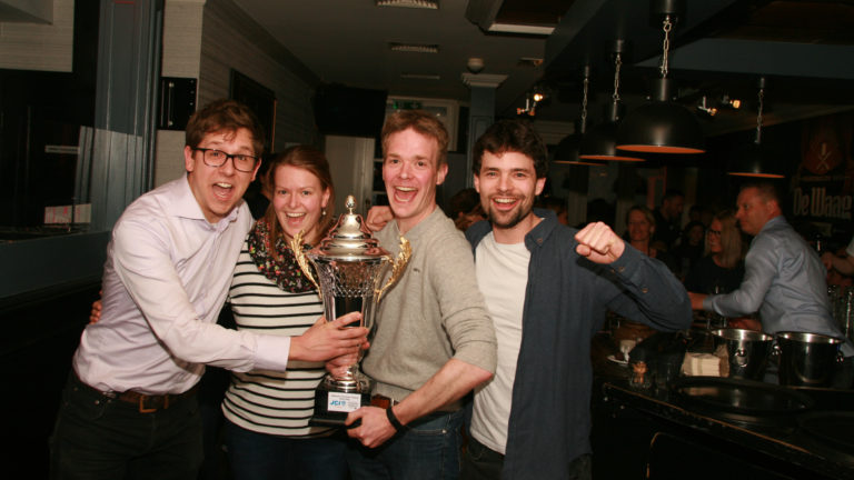 Inschrijven t/m 3 oktober voor de 6e Pubquiz van JCI De Waag ?