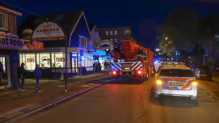 Strijkbout vliegt in brand; stomerij aan Middenweg vol rook