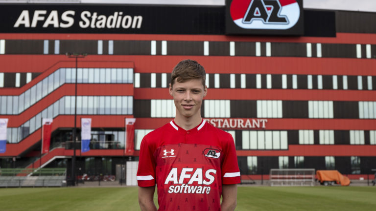 Johan Cruyff Academy verwelkomt Jens van der Flier van team AZ Esports