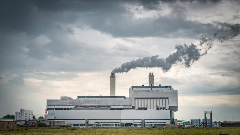 Fusieplannen HVC en AEB afgeblazen: Amsterdam zet afvalbedrijf te koop