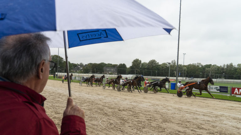 Ouderwets gezellig bij Drafcentrum Alkmaar