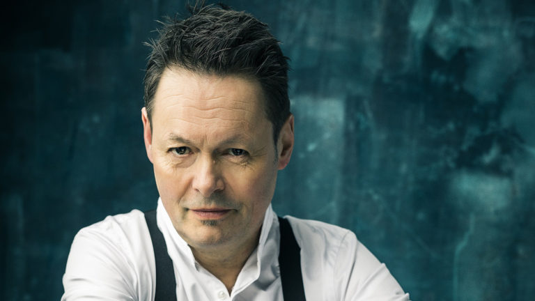 Cultureel Café met Carel Kraayenhof, Kunstkerk en Schrijverswaard ?