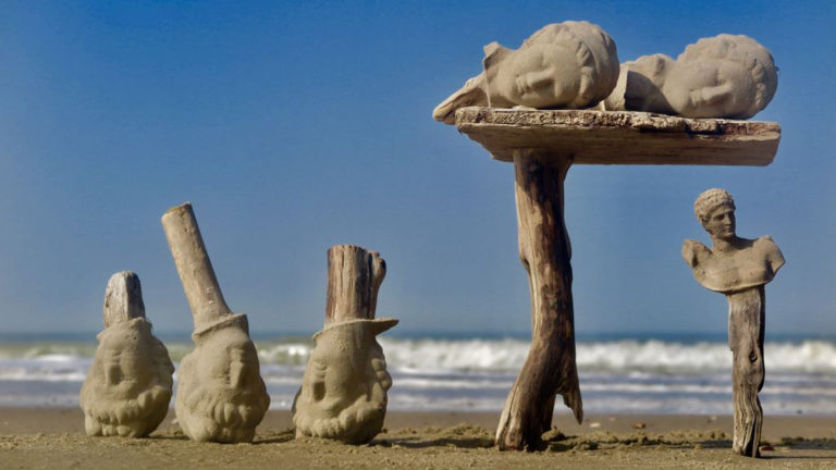 ‘Kunst van het vinden’; Ton Paauw exposeert werk in Buitencentrum Schoorlse Duinen