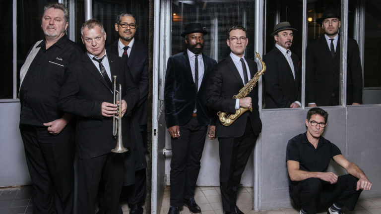 New Cool Collective met twintigste album naar Podium Victorie ?