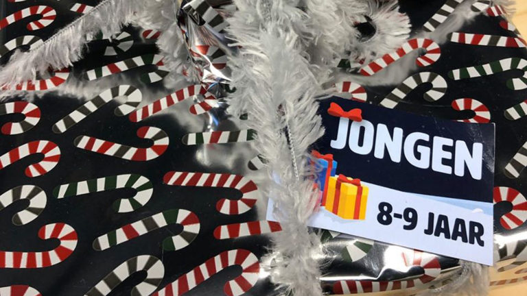 Cadeau-actie Puur for Kids nu verbonden aan Voedselbanken Alkmaar e.o. én Langedijk