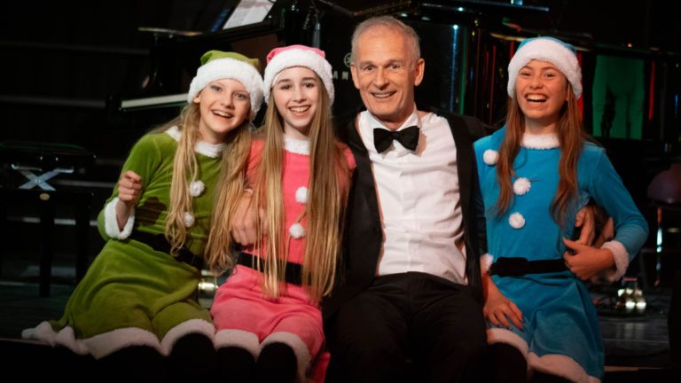 Meidengroep DuRF verovert harten tijdens optreden in Grote Kerk Alkmaar