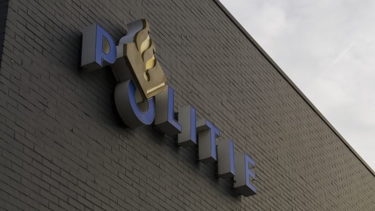 Alkmaarse politie zoekt dader van mishandeling op Daalmeerpad