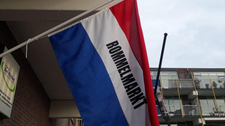 Binnenrommelmarkt in Het Vlijthof op zaterdag 1 februari ?