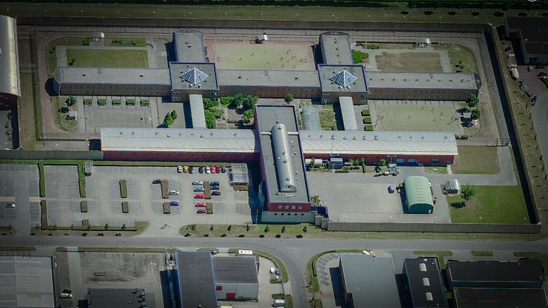 Vluchtpoging gevaarlijke topcrimineel uit gevangenis Heerhugowaard