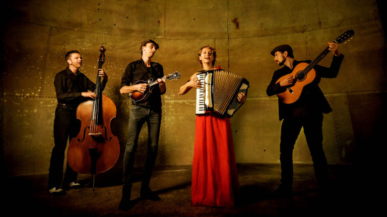 Dark Rosie zingt Nederchansons in Het Oude Gemaal van Heerhugowaard ?