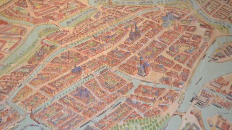 KunstNetTV: Wie maakte in 1945 de enige muurschildering die Alkmaar rijk is