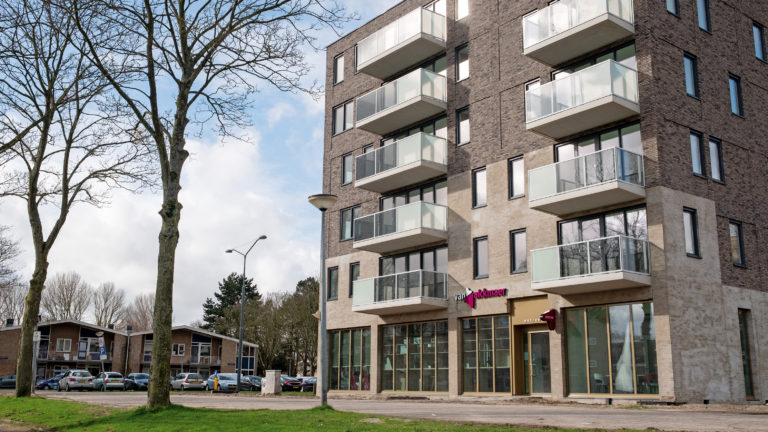 Nieuw kantoor en logo voor Woningstichting Van Alckmaer ?