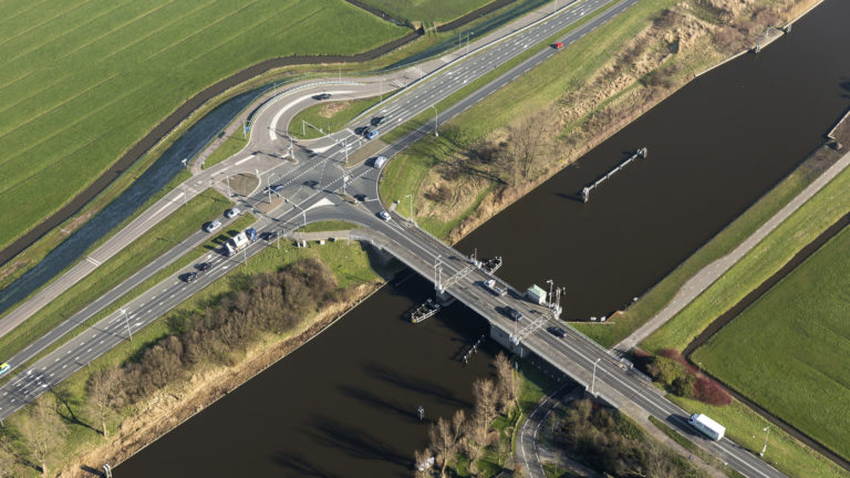 Nachtelijke afsluitingen voor laatste werk rond kruising N244-N246