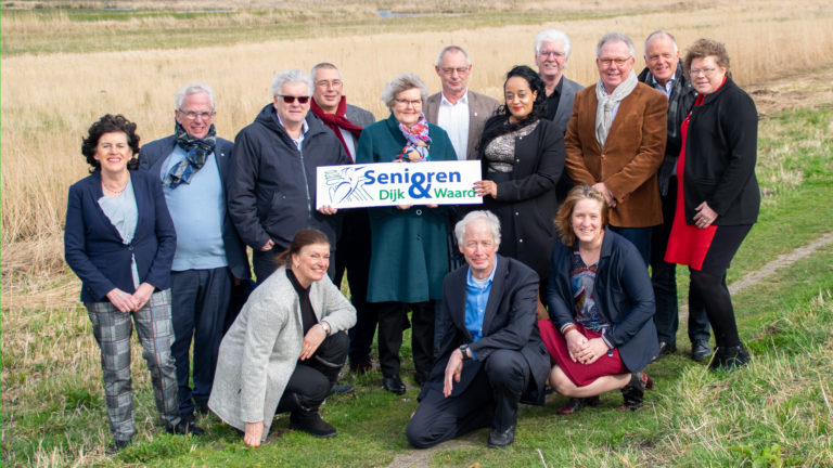 Senioren Dijk & Waard biedt hulp en aandacht via telefoon en videogesprekken