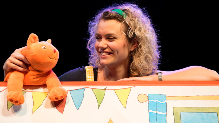 Kinderzomerprogramma met Dikkie Dik en Nijntje in Theater De Binding π